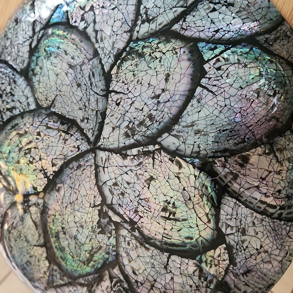 Abalone Iridescent Shell Pattern Bowls Set Of 3 - Picture 3 of 8